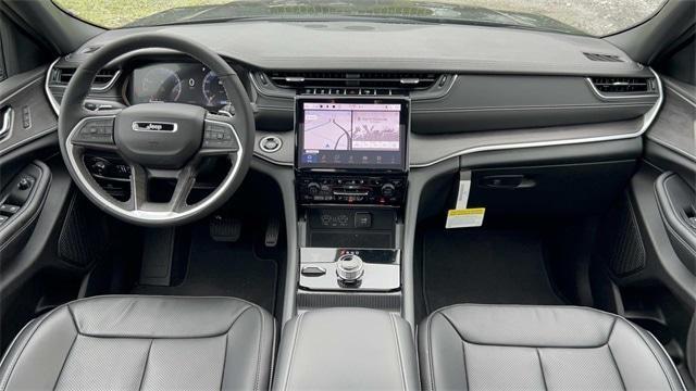 new 2025 Jeep Grand Cherokee car, priced at $46,430