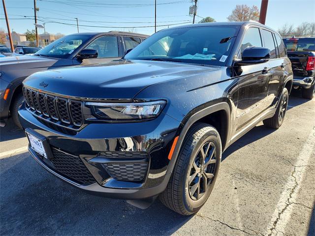 new 2025 Jeep Grand Cherokee car, priced at $41,043