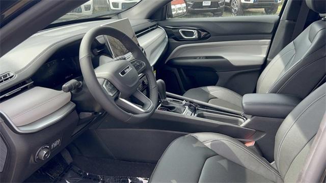 new 2025 Jeep Compass car, priced at $31,995