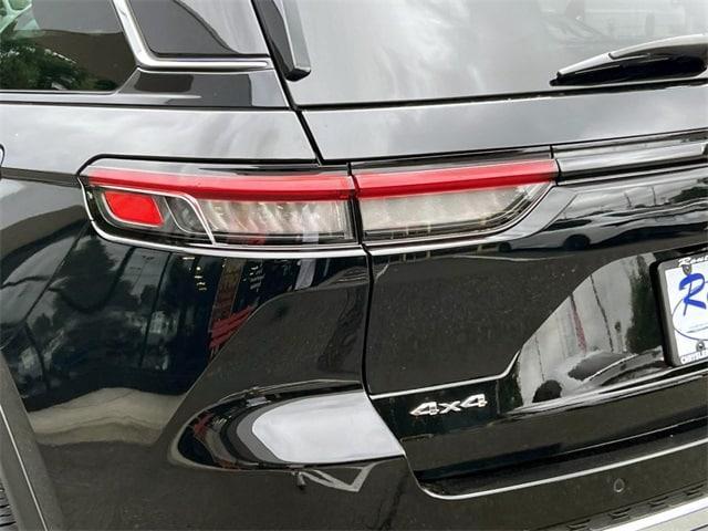 used 2022 Jeep Grand Cherokee car, priced at $30,778