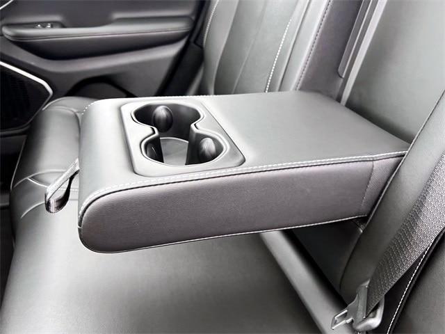 used 2022 Jeep Grand Cherokee car, priced at $30,778