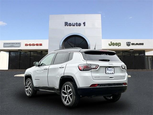 new 2025 Jeep Compass car, priced at $39,396