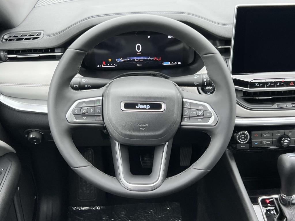 new 2025 Jeep Compass car, priced at $31,588