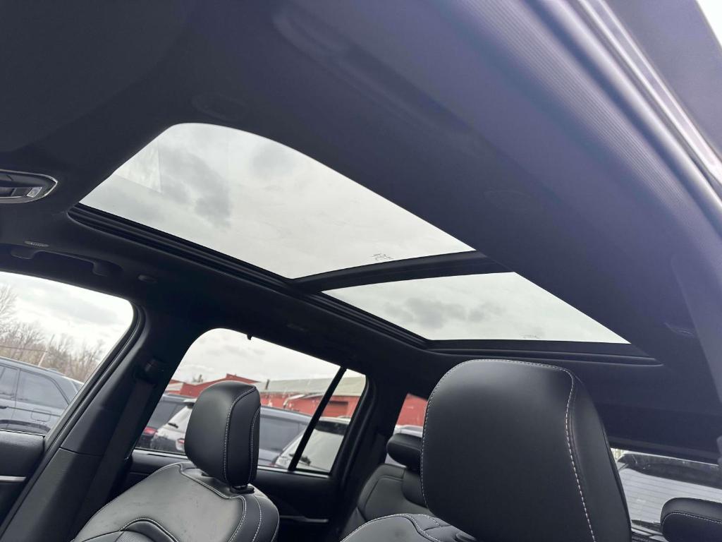 new 2025 Jeep Grand Cherokee car, priced at $45,012