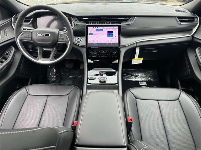 new 2025 Jeep Grand Cherokee car, priced at $46,430