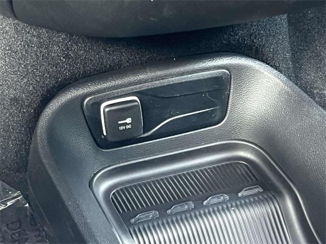 new 2026 Chrysler Pacifica car, priced at $40,415