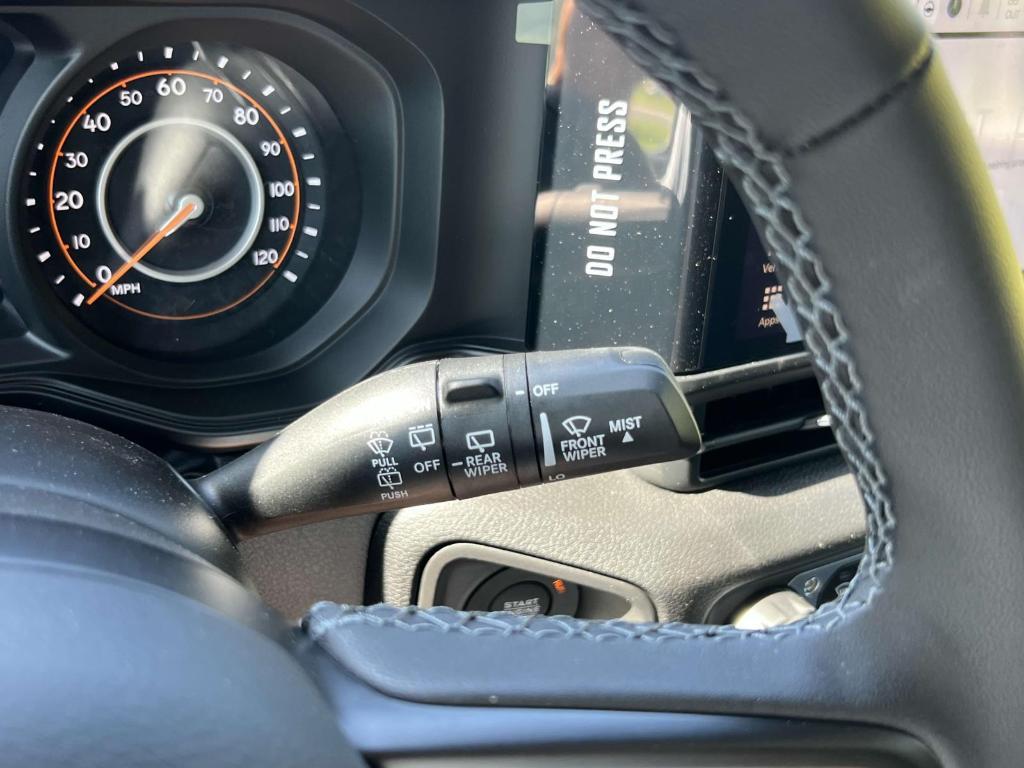 new 2025 Jeep Wrangler car, priced at $44,557