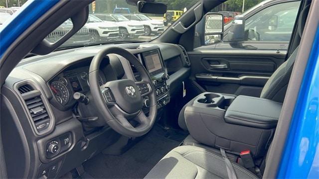 new 2025 Ram 1500 car, priced at $43,000