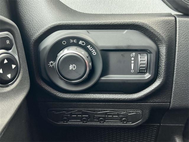 new 2025 Jeep Wrangler car, priced at $47,180