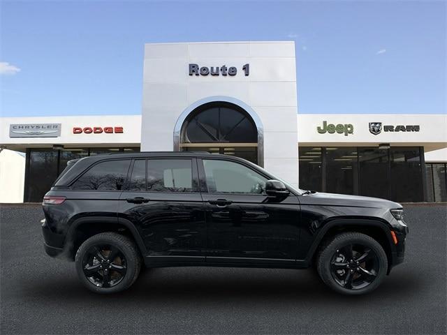 new 2025 Jeep Grand Cherokee car, priced at $48,964