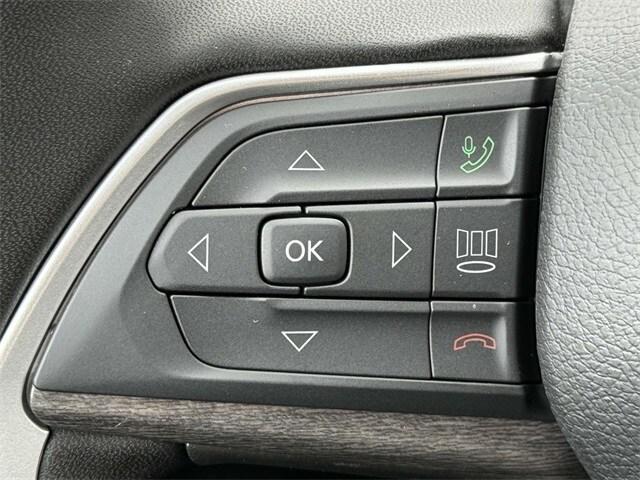 new 2025 Jeep Grand Cherokee car, priced at $52,507