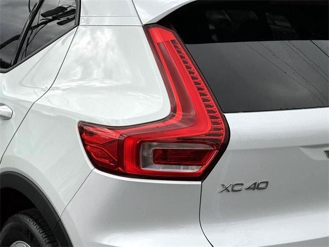 used 2022 Volvo XC40 car, priced at $22,932