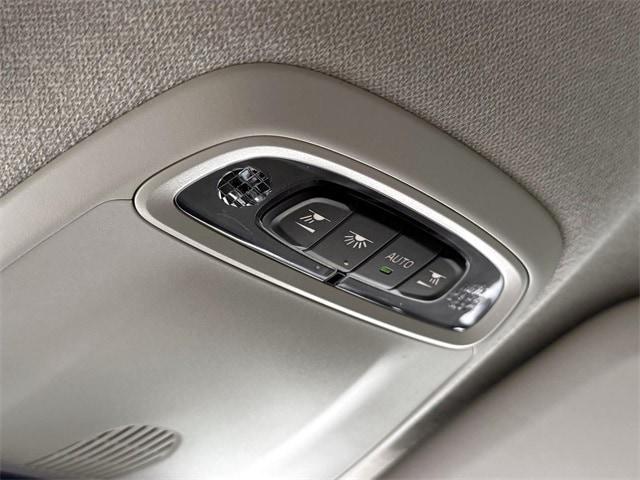 used 2022 Volvo XC40 car, priced at $22,932