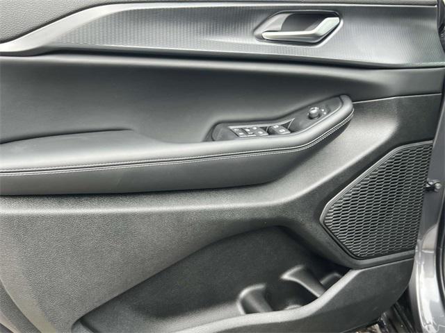 new 2025 Jeep Grand Cherokee L car, priced at $44,115