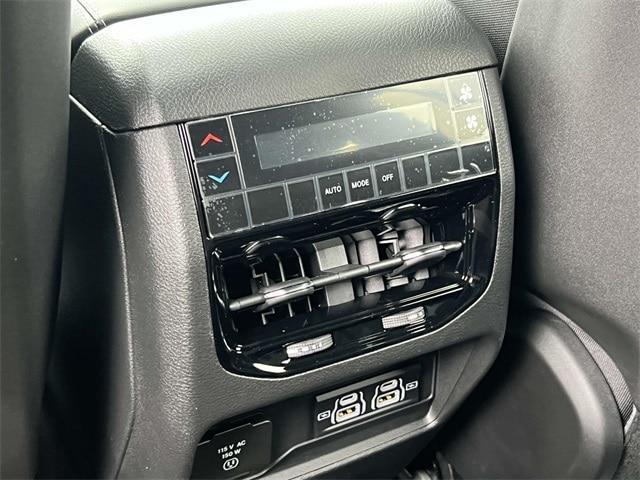 new 2025 Jeep Grand Cherokee L car, priced at $46,457