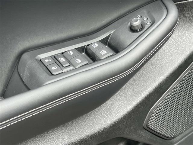 new 2025 Jeep Grand Cherokee L car, priced at $44,115