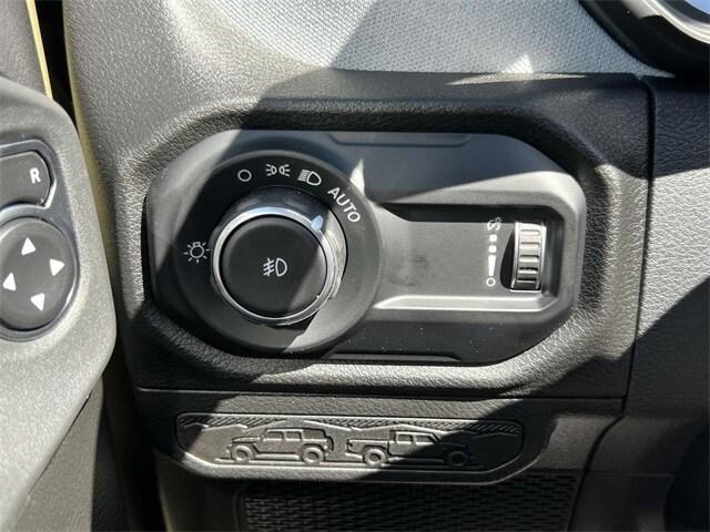 new 2025 Jeep Wrangler car, priced at $49,485