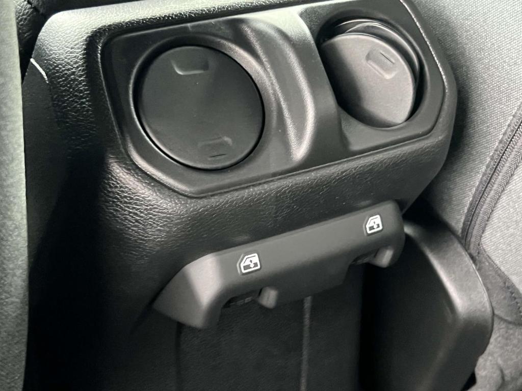new 2025 Jeep Wrangler car, priced at $45,515