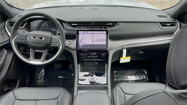 new 2025 Jeep Grand Cherokee car, priced at $48,964