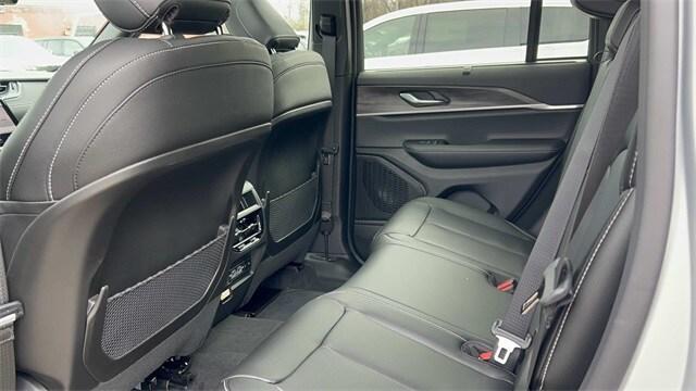 new 2025 Jeep Grand Cherokee car, priced at $52,506