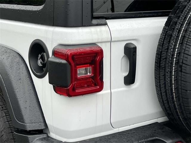 new 2025 Jeep Wrangler car, priced at $47,859