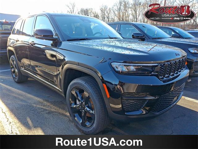 new 2025 Jeep Grand Cherokee car, priced at $44,979