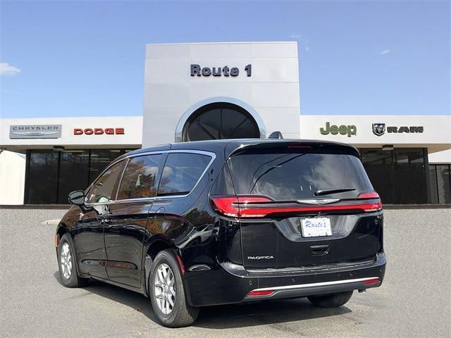 new 2026 Chrysler Pacifica car, priced at $41,615