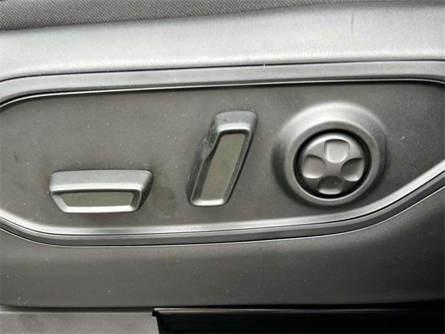 new 2025 Jeep Grand Cherokee car, priced at $52,506