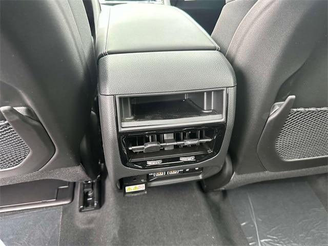 new 2025 Jeep Grand Cherokee car, priced at $54,865