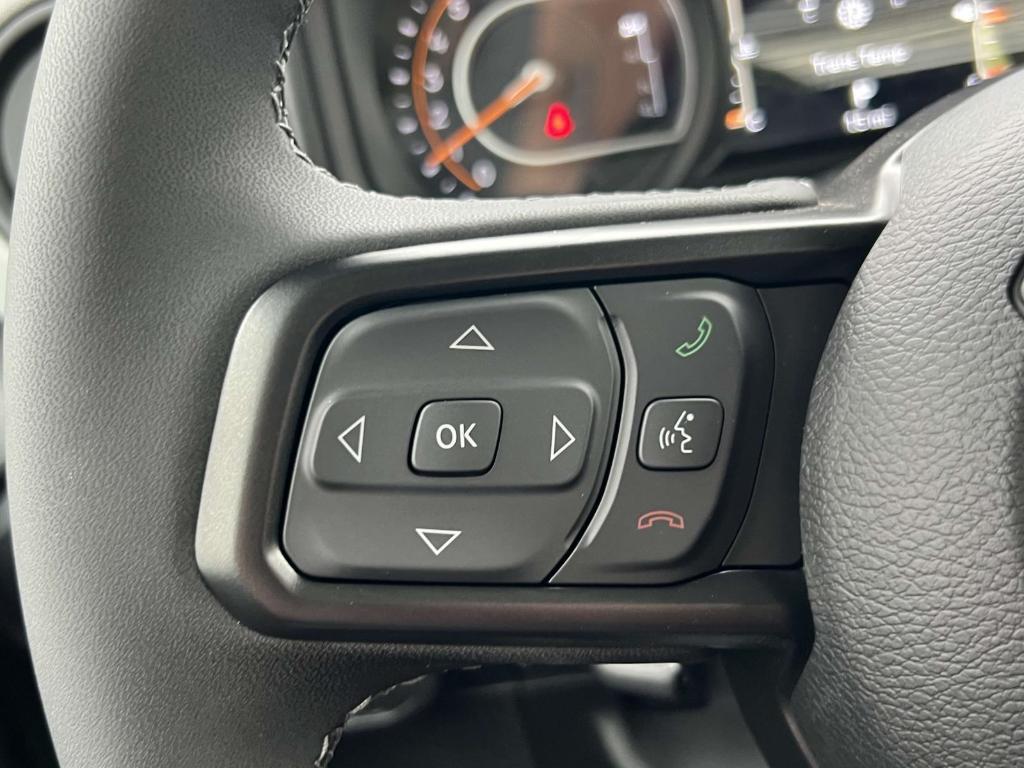 new 2025 Jeep Wrangler car, priced at $48,852