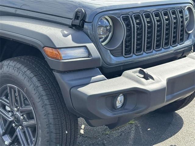 new 2025 Jeep Wrangler car, priced at $46,500