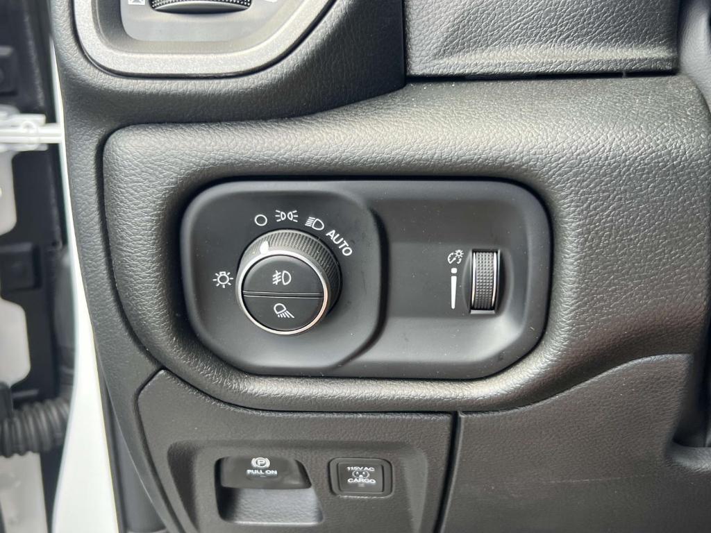 new 2025 Ram 1500 car, priced at $44,831