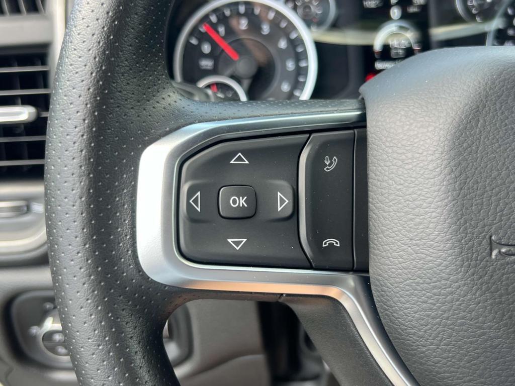 new 2025 Ram 1500 car, priced at $44,831