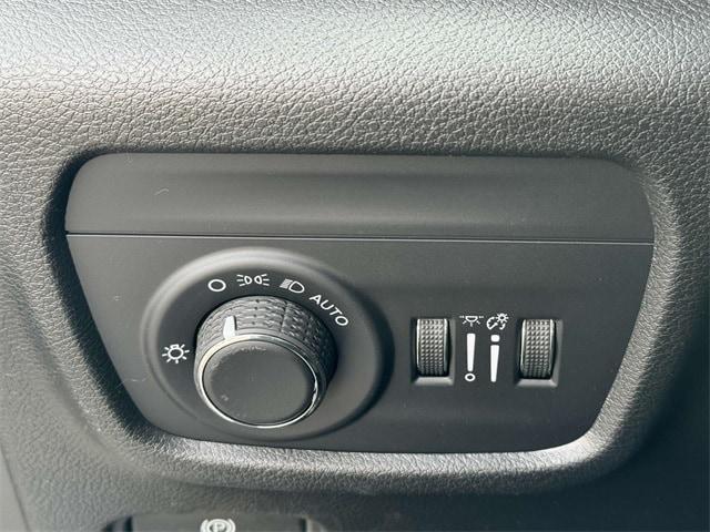 new 2025 Jeep Grand Cherokee L car, priced at $50,175