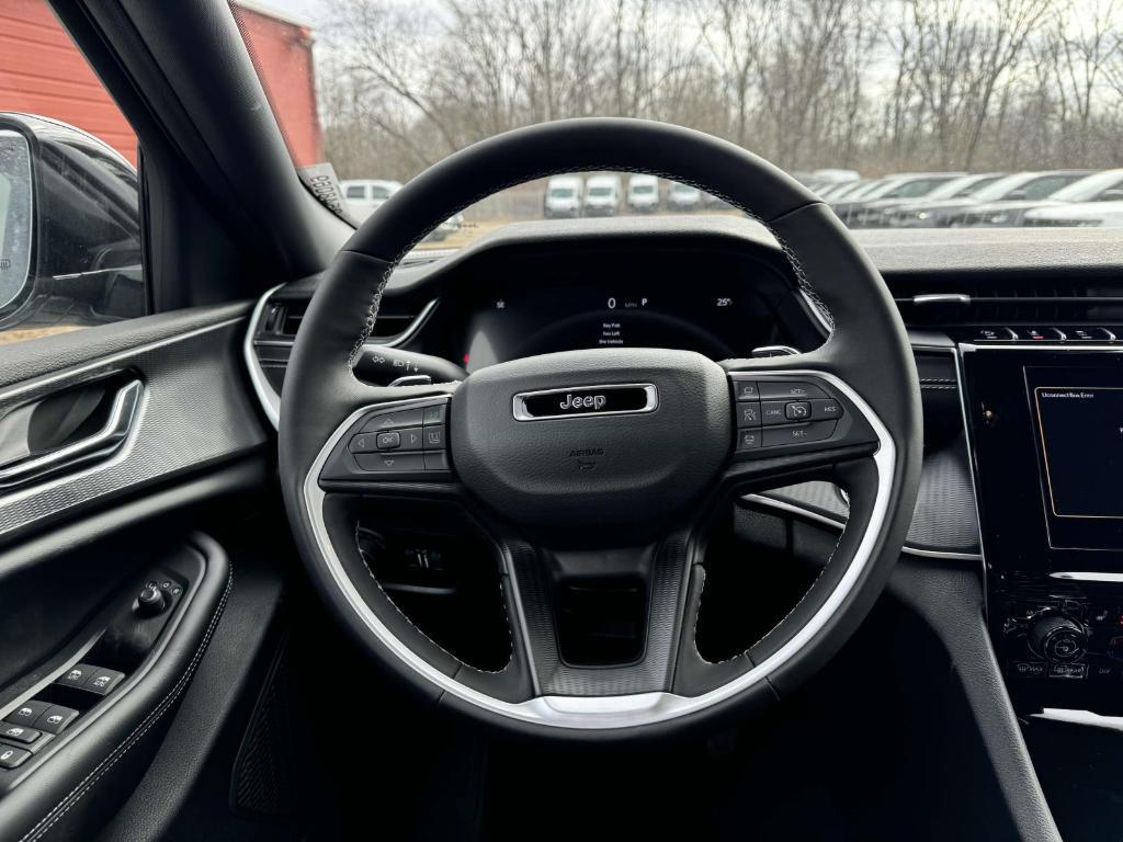 new 2025 Jeep Grand Cherokee L car, priced at $42,781