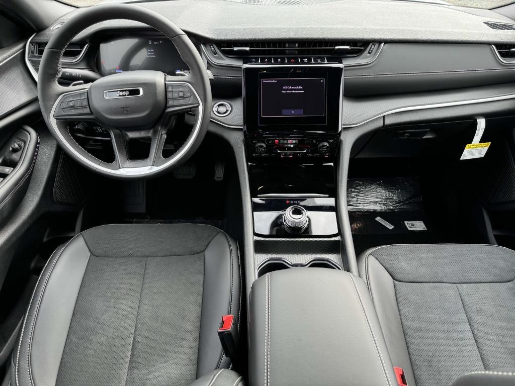 new 2025 Jeep Grand Cherokee L car, priced at $42,781