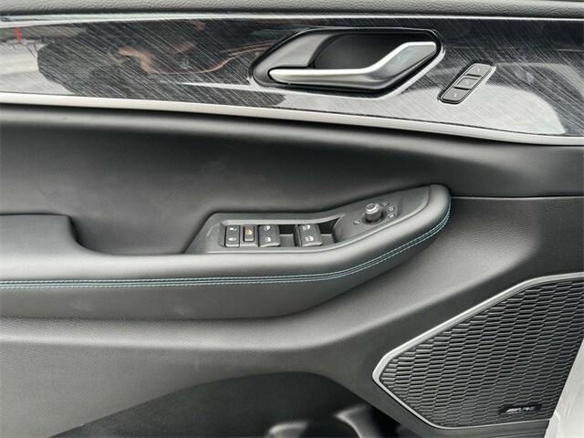 new 2023 Jeep Grand Cherokee 4xe car, priced at $54,995