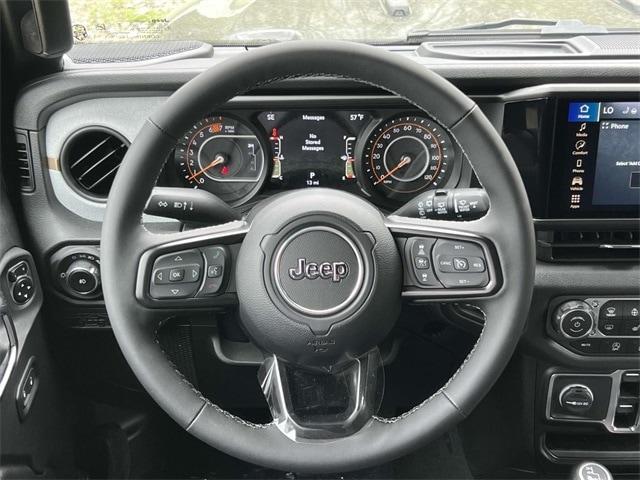 new 2025 Jeep Wrangler car, priced at $46,093