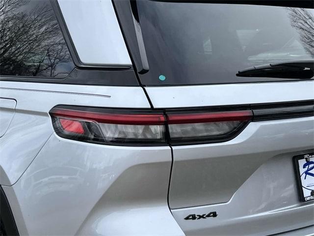 new 2025 Jeep Grand Cherokee car, priced at $46,039