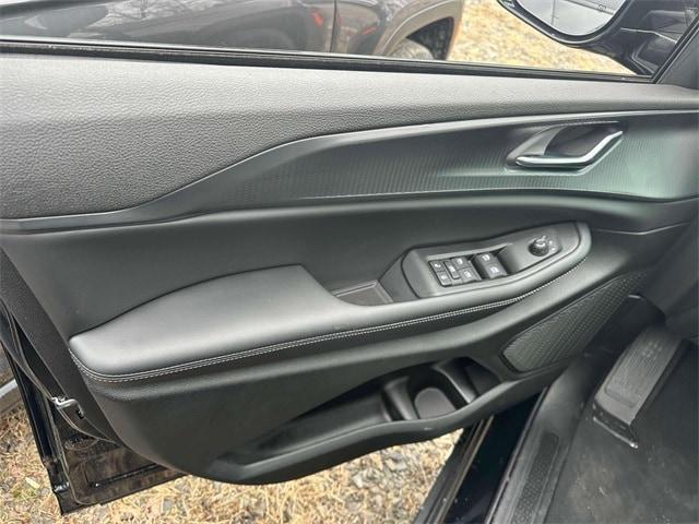 new 2025 Jeep Grand Cherokee car, priced at $48,175