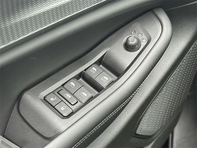 new 2025 Jeep Grand Cherokee car, priced at $45,779