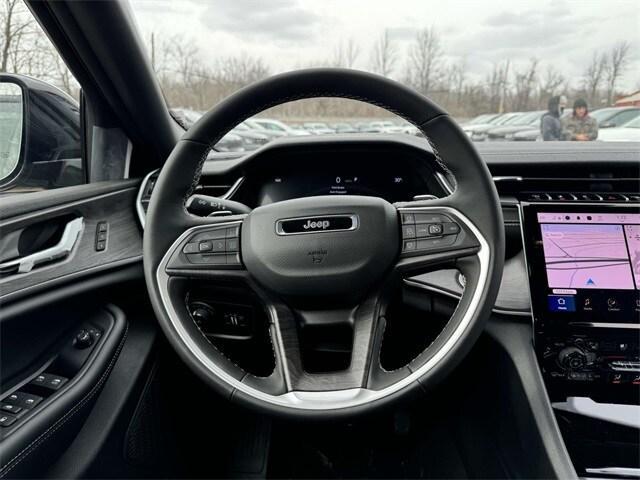 new 2025 Jeep Grand Cherokee car, priced at $52,506