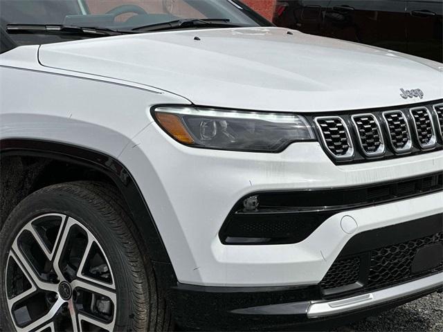 new 2025 Jeep Compass car, priced at $29,047