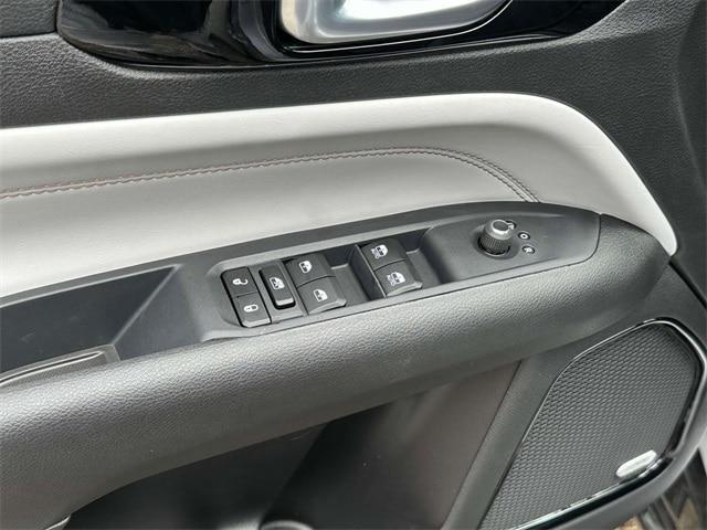 new 2025 Jeep Compass car, priced at $36,068