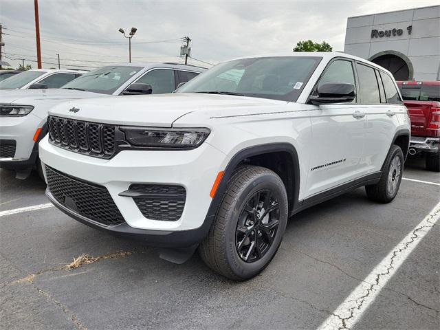 new 2024 Jeep Grand Cherokee car, priced at $43,943