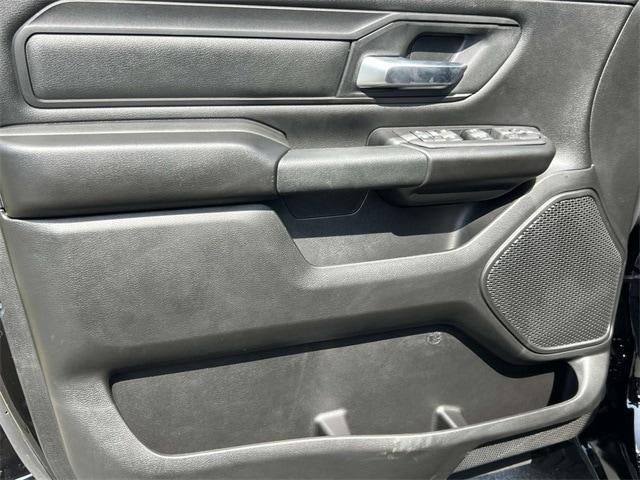 new 2025 Ram 1500 car, priced at $42,001