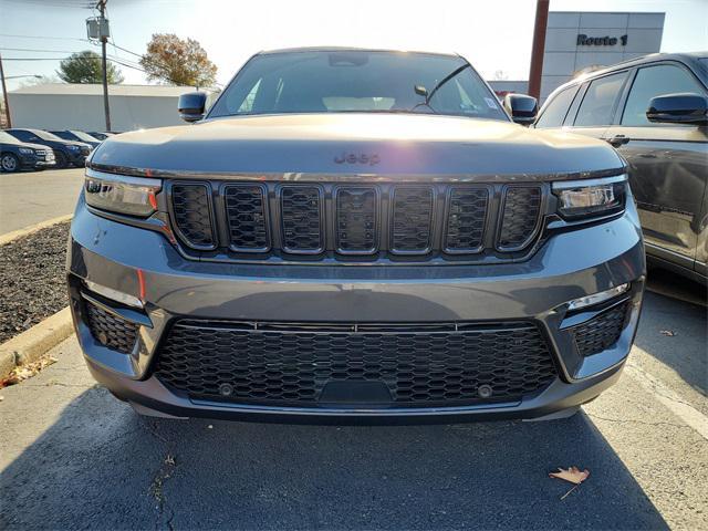 new 2025 Jeep Grand Cherokee car, priced at $49,285