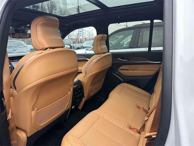 new 2022 Jeep Grand Cherokee 4xe car, priced at $58,985