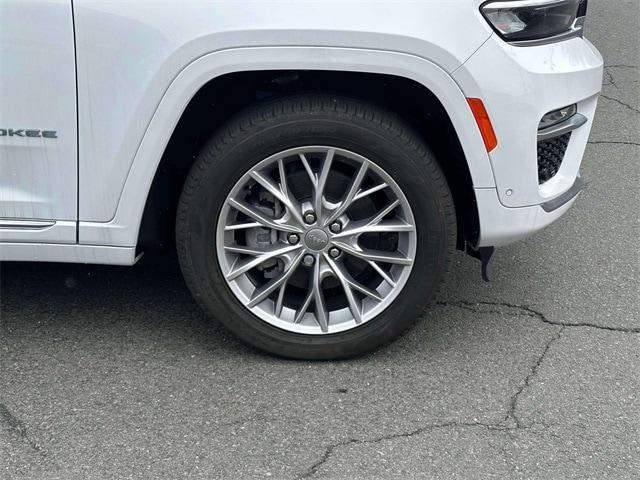 new 2022 Jeep Grand Cherokee 4xe car, priced at $50,000