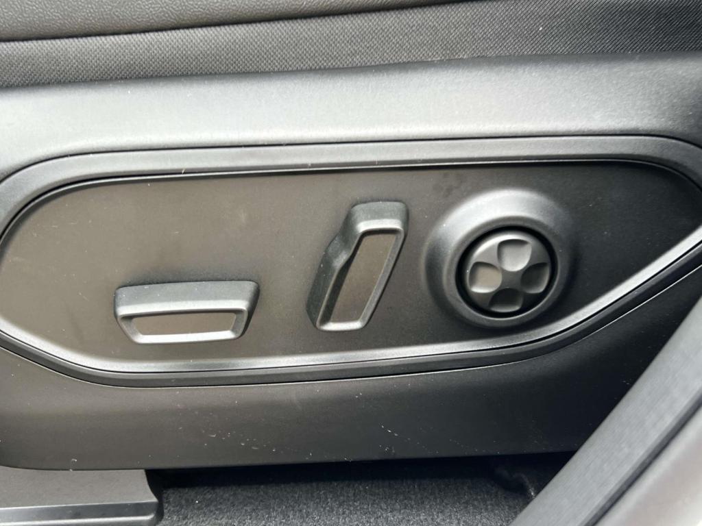 new 2025 Jeep Grand Cherokee L car, priced at $50,374